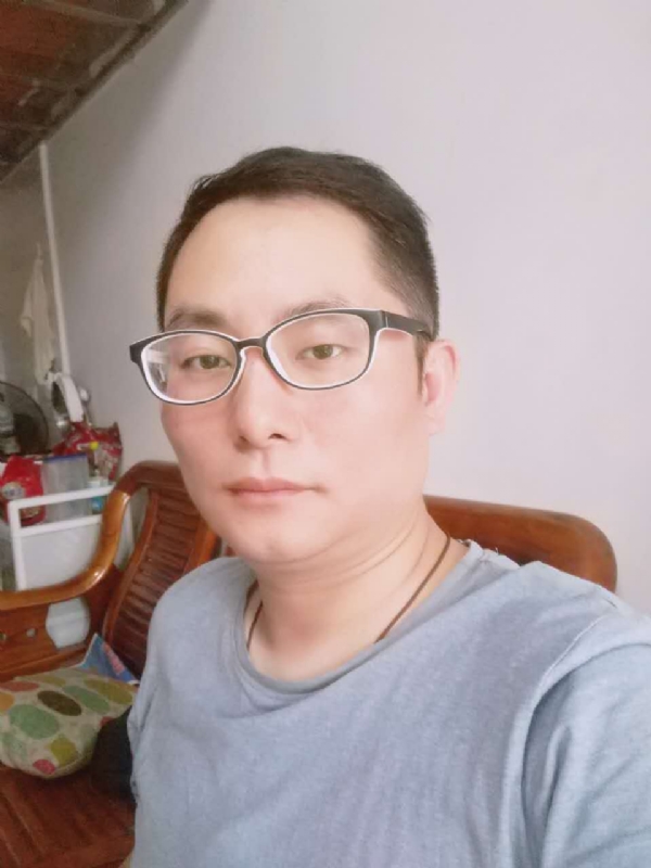 流星的尾巴的第一张照片--龙岩相亲网