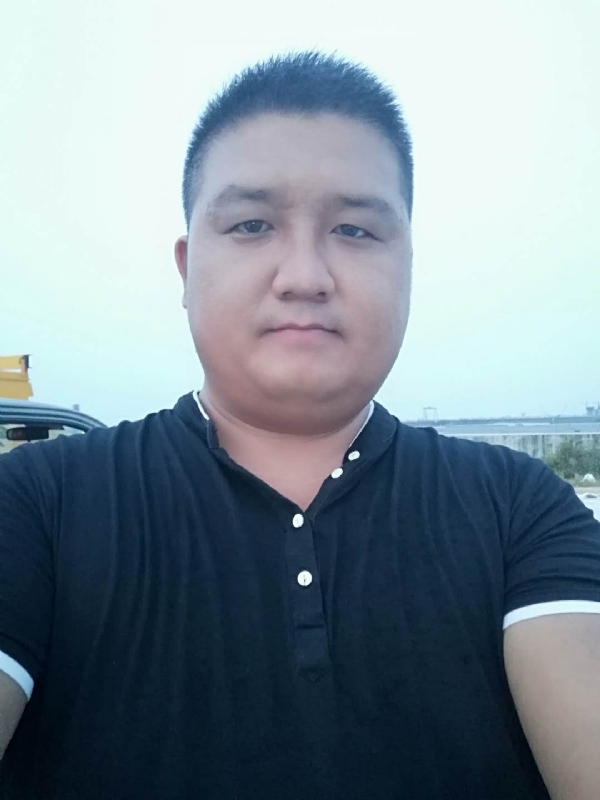 浮华的第一张照片--龙岩相亲网