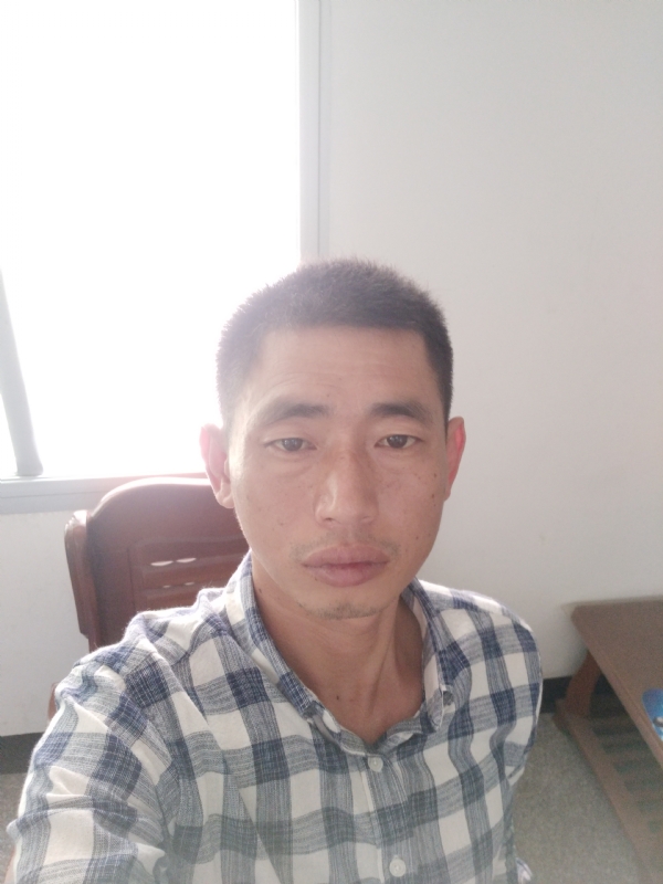 不期而遇的第一张照片--龙岩相亲网