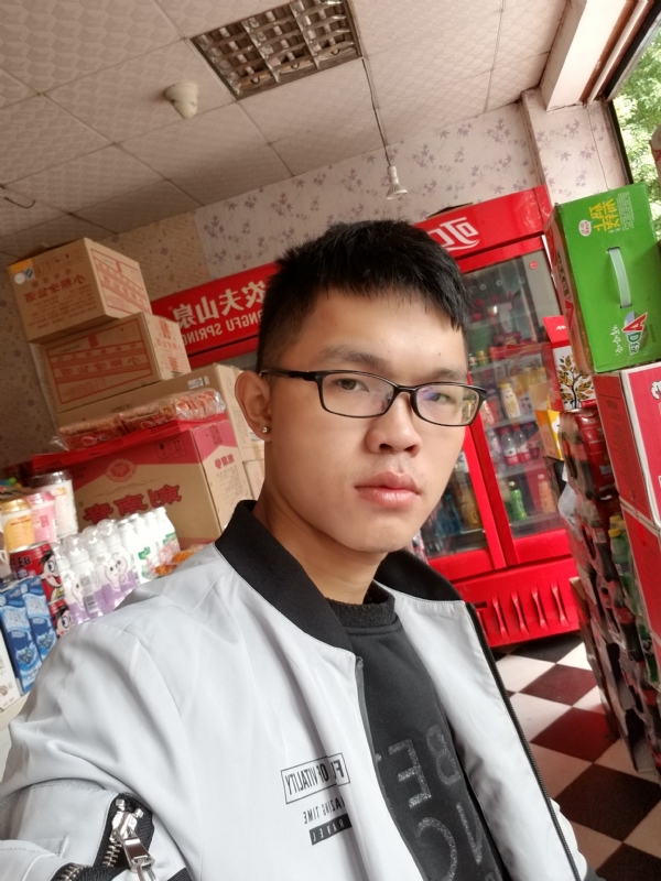柒年的第一张照片--龙岩相亲网