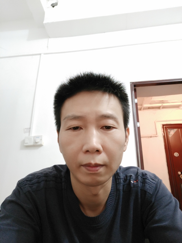 爱依然的第一张照片--龙岩相亲网