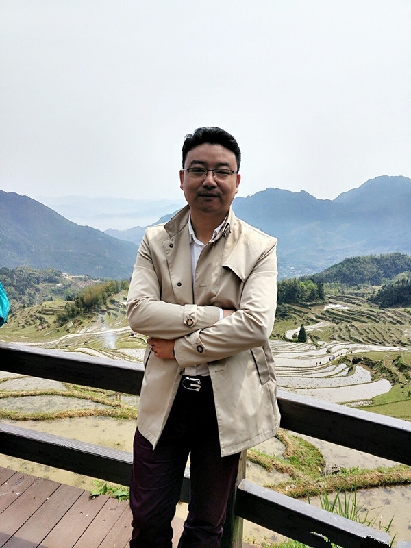 过往的第二张照片--龙岩相亲网