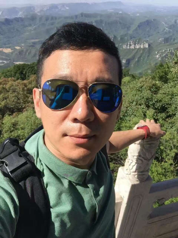 望穿秋水的第一张照片--龙岩相亲网
