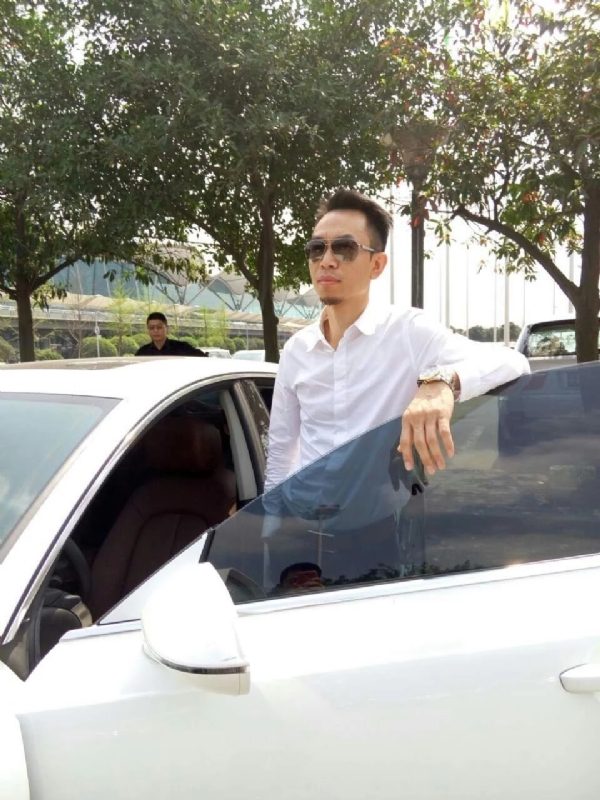 杨岳的第一张照片--龙岩相亲网