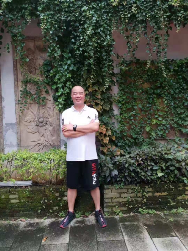 李国伟的第五张照片--龙岩相亲网