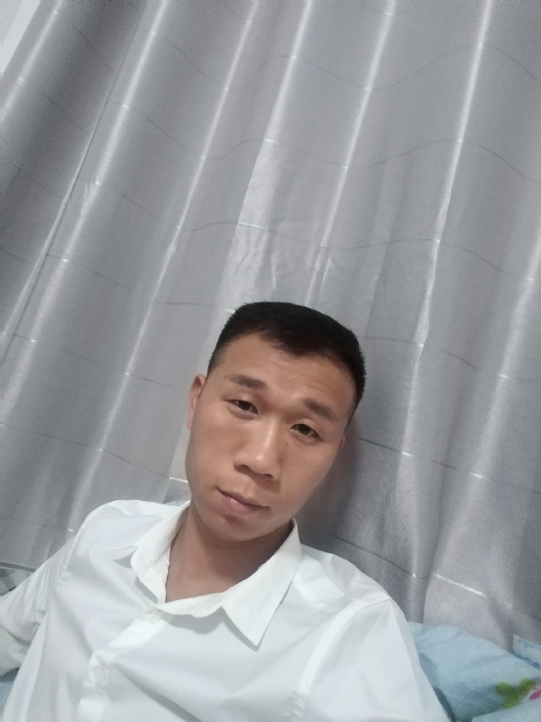 不器的第一张照片--龙岩相亲网
