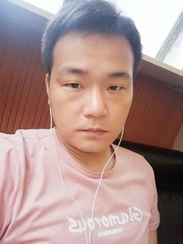风雨踏歌行的第一张照片--龙岩相亲网