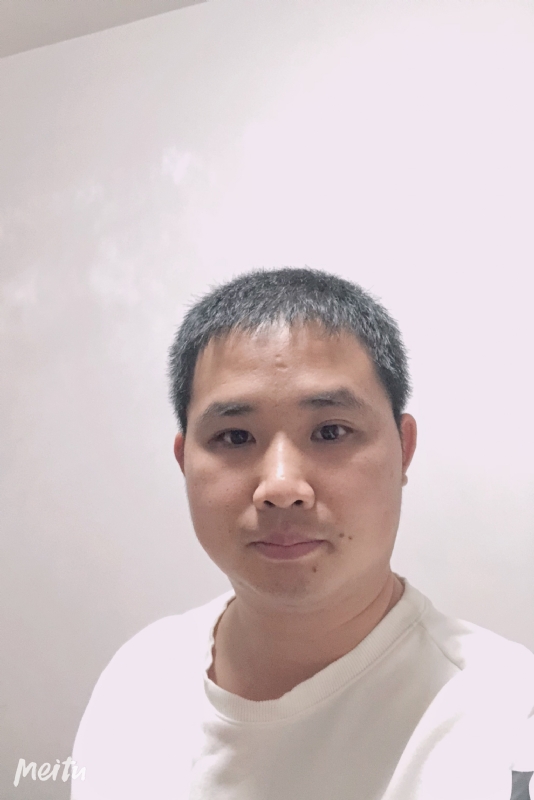 小梁的第一张照片--龙岩相亲网