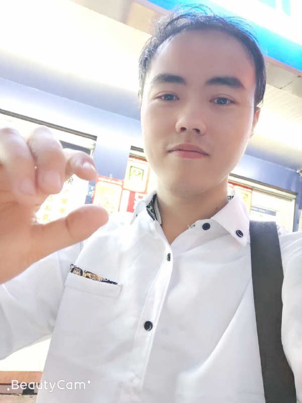 开心就好的第一张照片--龙岩相亲网