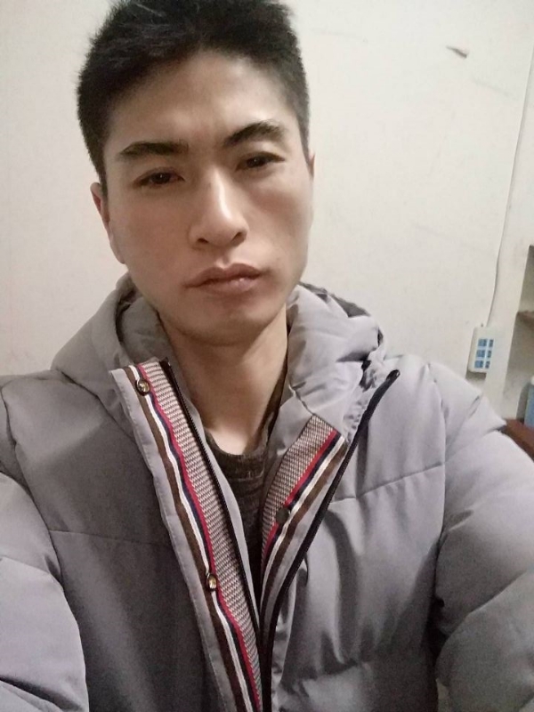花若离枝的第一张照片--龙岩相亲网