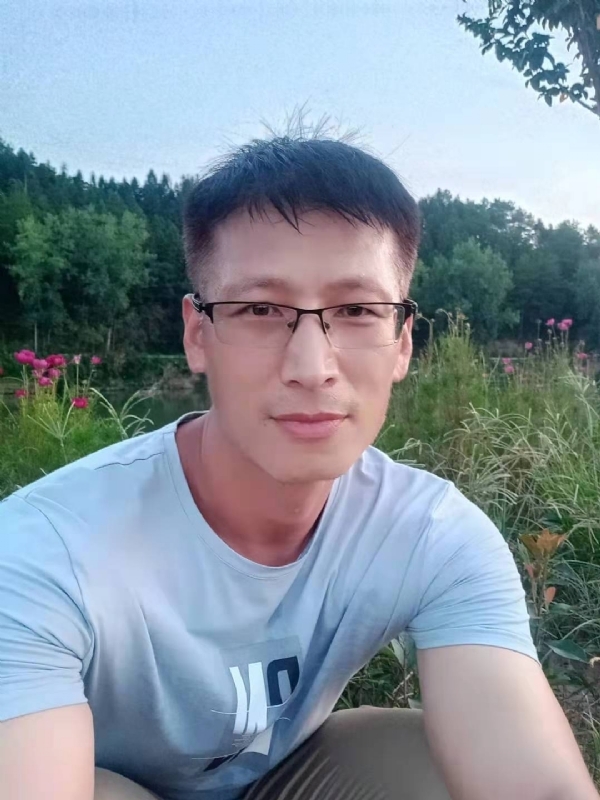 零零柒的第一张照片--龙岩相亲网