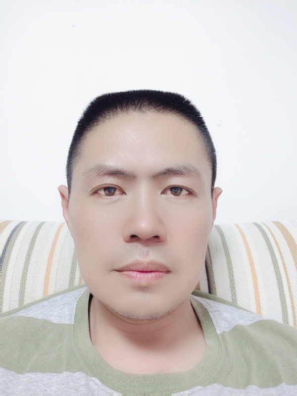 随缘的第一张照片--龙岩相亲网