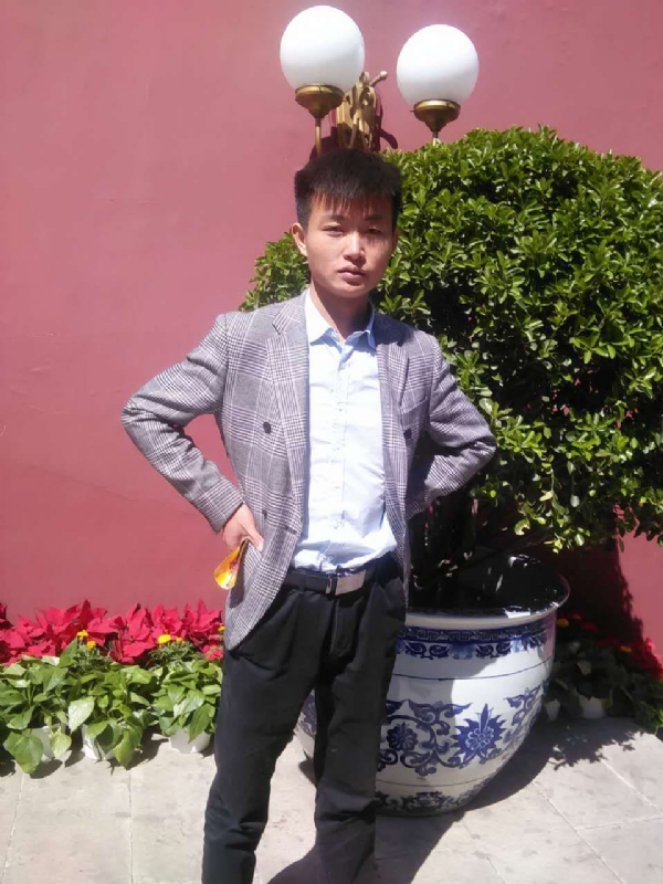 黎明之光的第一张照片--龙岩相亲网
