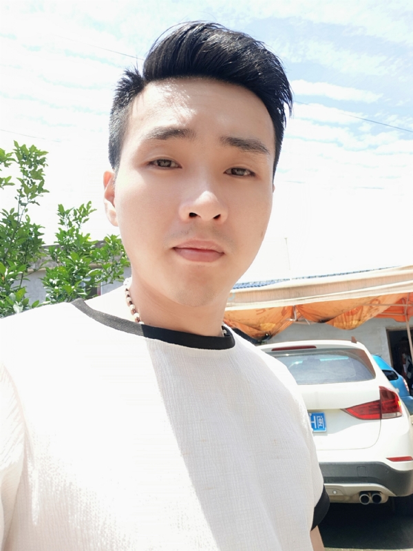 人间烟火的第一张照片--龙岩相亲网
