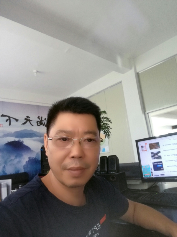 心平气和的第一张照片--龙岩相亲网