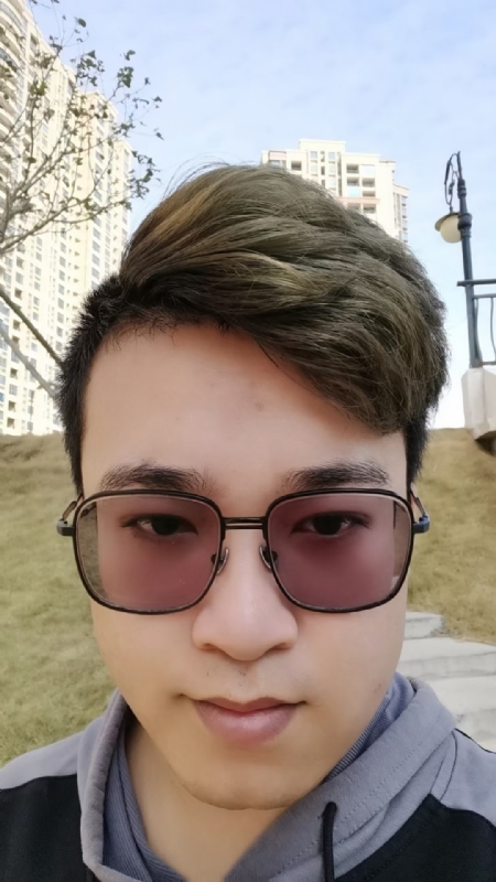 小陈的第一张照片--龙岩相亲网