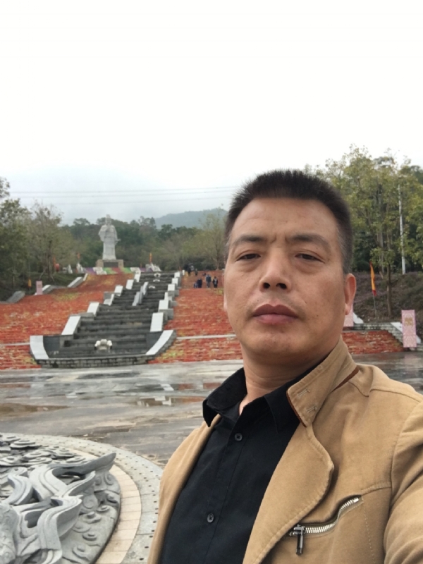 开心的松鼠的第二张照片--龙岩相亲网