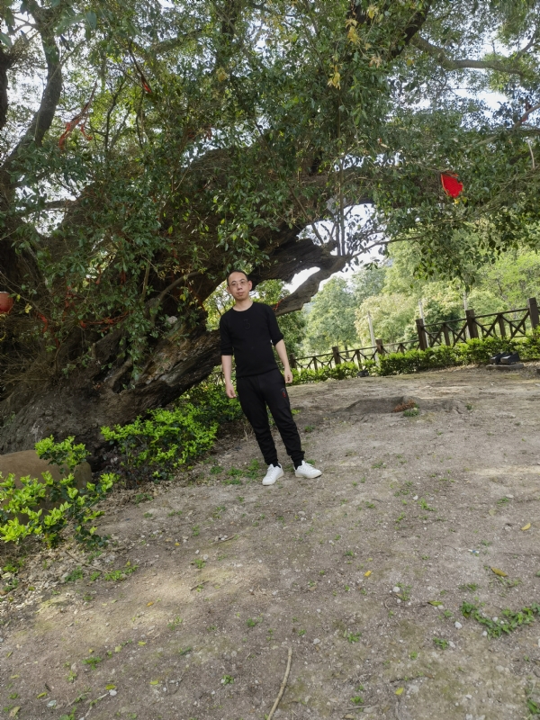 师傅被妖怪吃了的第一张照片--龙岩相亲网