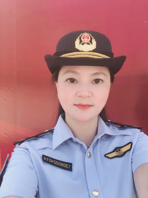 明明的第一张照片--龙岩相亲网