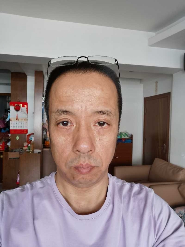 萨博的第一张照片--龙岩相亲网