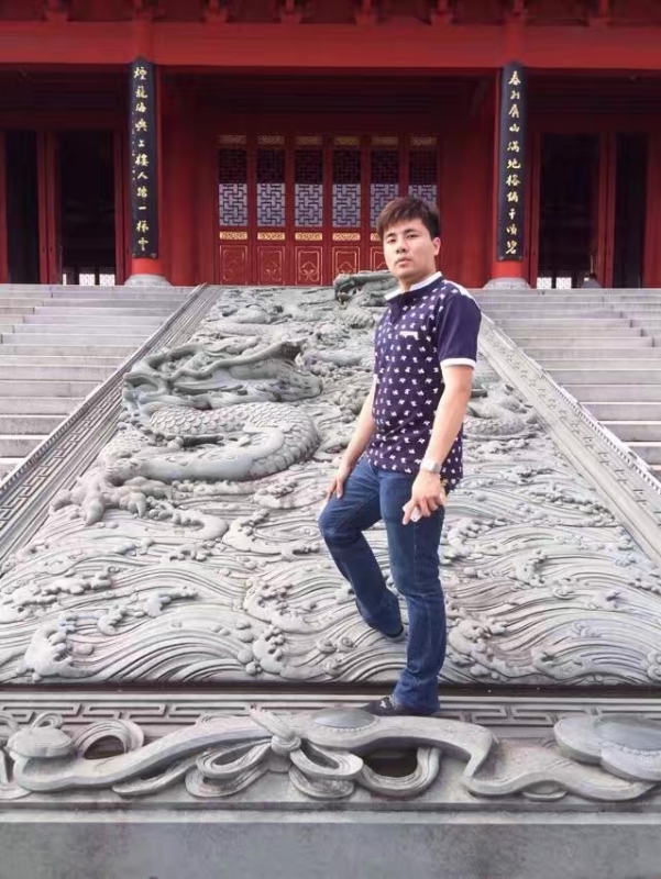 御龙氏的第一张照片--龙岩相亲网