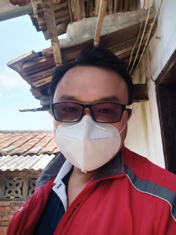 如影随形的第一张照片--龙岩相亲网