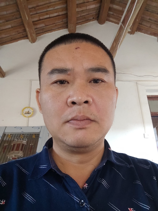 破碎的第一张照片--龙岩相亲网