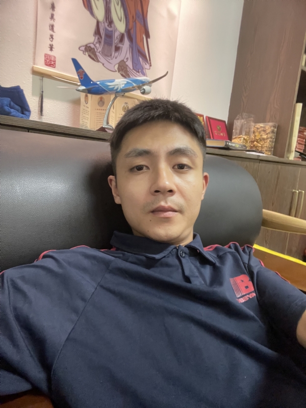 曾曾日上的第一张照片--龙岩相亲网